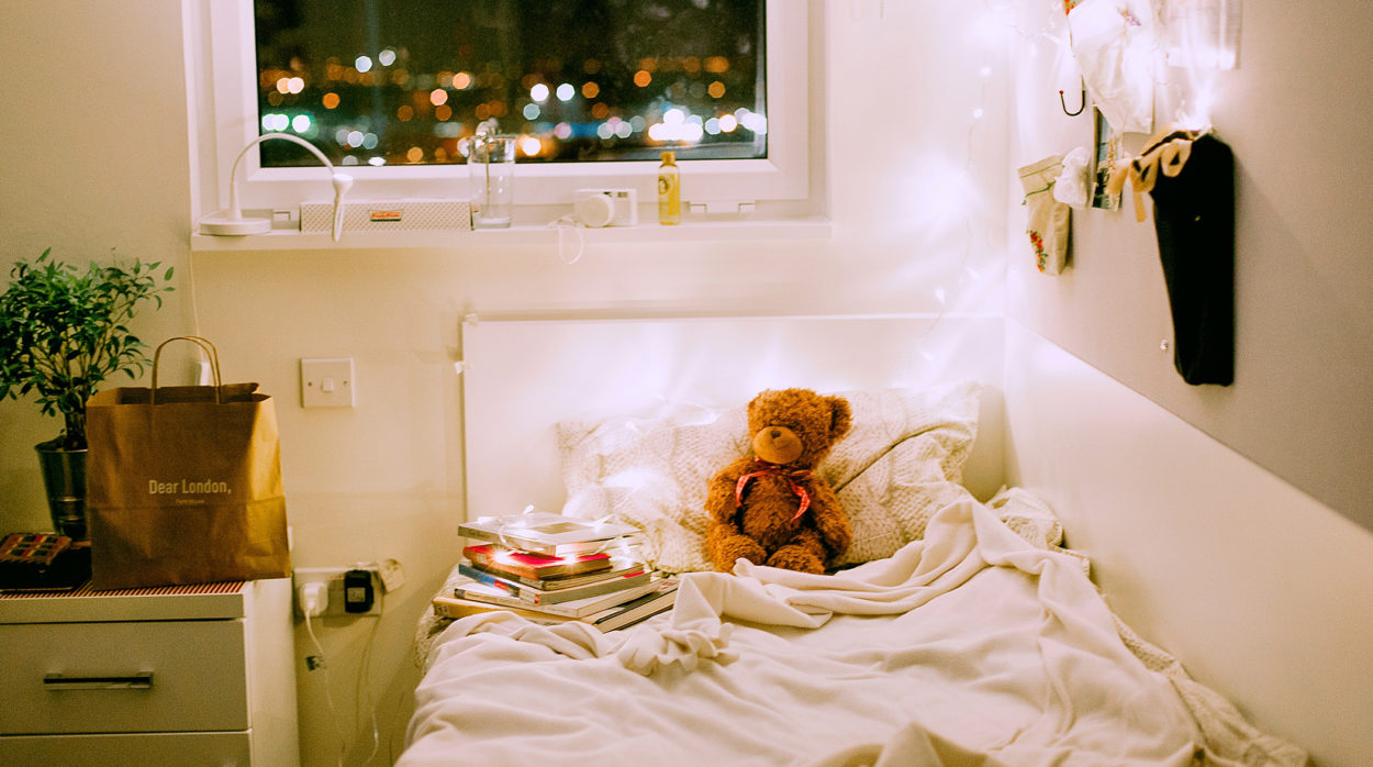 A Teddy on the bed